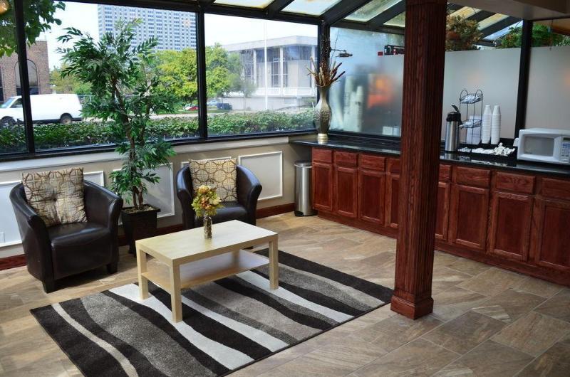דטרויט Shorecrest Motor Inn מראה חיצוני תמונה